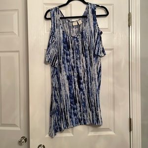 Saint Tropez  2x cotton top with peekaboo sleeve, blues colors